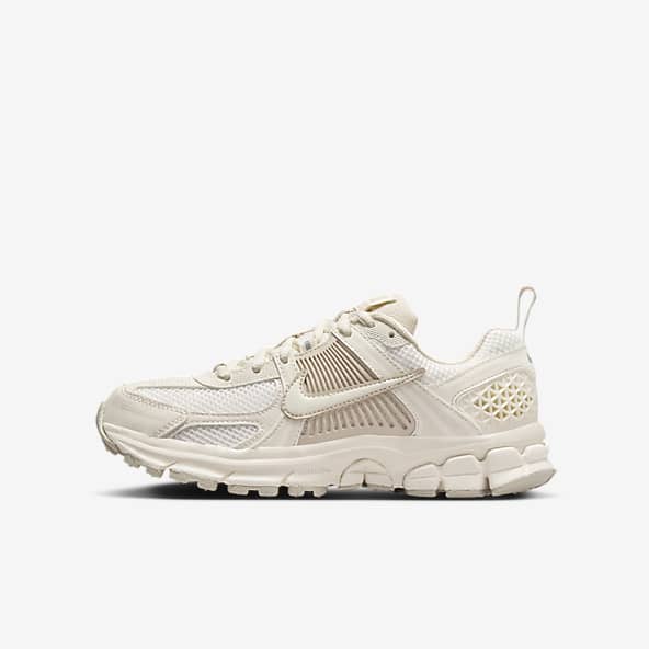 Nike air school shoes top